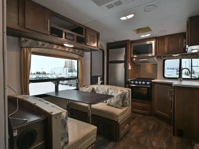 2019 Wildcat 245RGX in Travel Trailers & Campers in St. Albert - Image 14