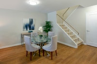 SPACIOUS 3 BEDROOM TOWNHOUSE FOR RENT IN NORTH OSHAWA! SELECT TOWNHOMES FULLY REVITALIZED WITH QUALI... (image 3)
