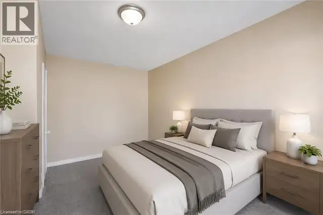 93 LANCASTER Street W Kitchener, Ontario in Houses for Sale in Kitchener / Waterloo - Image 9