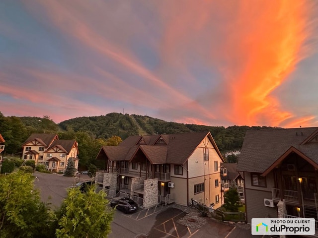 $698,000 - Condominium for sale in Bromont — photo 2