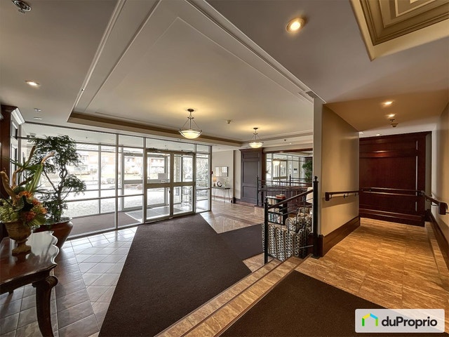 $479,000 - Condominium for sale in Longueuil (Vieux-Longueuil) — photo 2