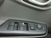 HONDA CIVIC 2014 DX AVEC SEULEMENT 179600 KM CERTIFIÉ ( RAPPORT CARFAX DISPONIBLE ) MOTEUR 1.8 LITRE... (image 6)