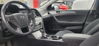 GARANTIE 1 ANS CREDIT DIRECT EN LIGNE AU WWW.AUTO-INTERNET.CA WOW 2017 HYUNDAI SONATA GLS AUTOMATIC... (image 1)