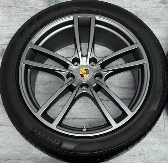 2023 Porsche Cayenne 21