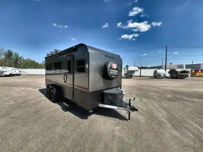 inTech RV Flyer toy hauler expandable Forge highlights: Nine Tie-Down Rings Wet Bath Tip-Out Bed Two...