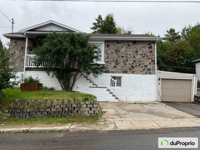 $199,000 - Bungalow for sale in Jonquière (Jonquière) — photo 1