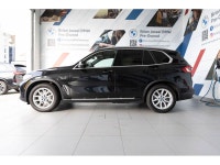 2022 BMW X5 xDrive45e Black Sapphire Metallic 3.0L I6 AWD 8-Speed Automatic Sport EXTERIOR - BLACK S... (image 5)
