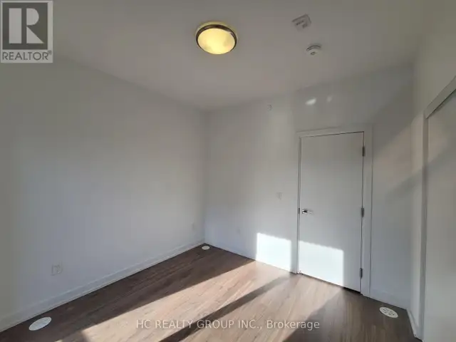 11 CALAMINT LANE Toronto (L'Amoreaux), Ontario in Houses for Sale in City of Toronto - Image 15