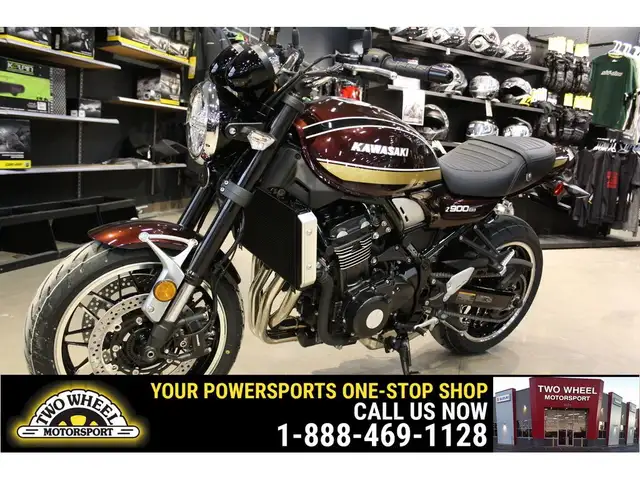 2025 Kawasaki Z900RS in Street, Cruisers & Choppers in Guelph - Image 2