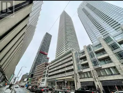 A Luxury Contemporary 1 Bedrm + Den (used as 2nd rm) & 2 Full Baths W/ Open Concept Layout. ***** RA...