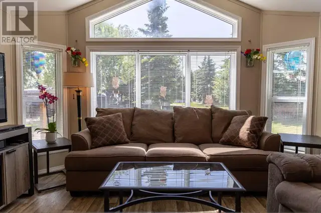 32, 12044 Twp Rd 422 Rural Ponoka County, Alberta62863799259778122