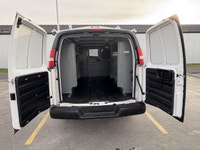 CAN FINANCE or LEASE, 2014 GMC SAVANA 2500 CARGO VAN, $4,000 UPFITTED, Clean White Exterior, with Hi... (image 4)