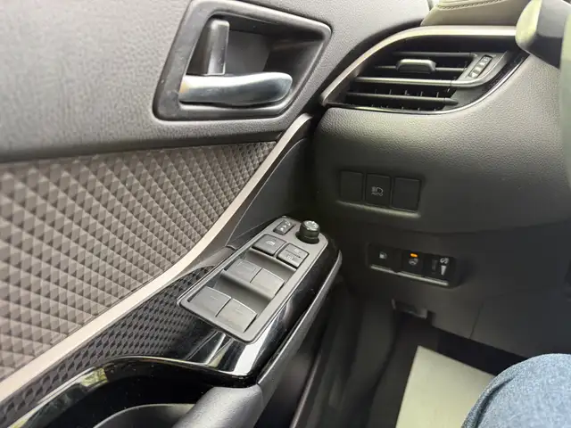 2020 Toyota C-HR Limited LIMITED| NO ACCIDENTS| LOW KM in Cars & Trucks in Markham / York Region - Image 13