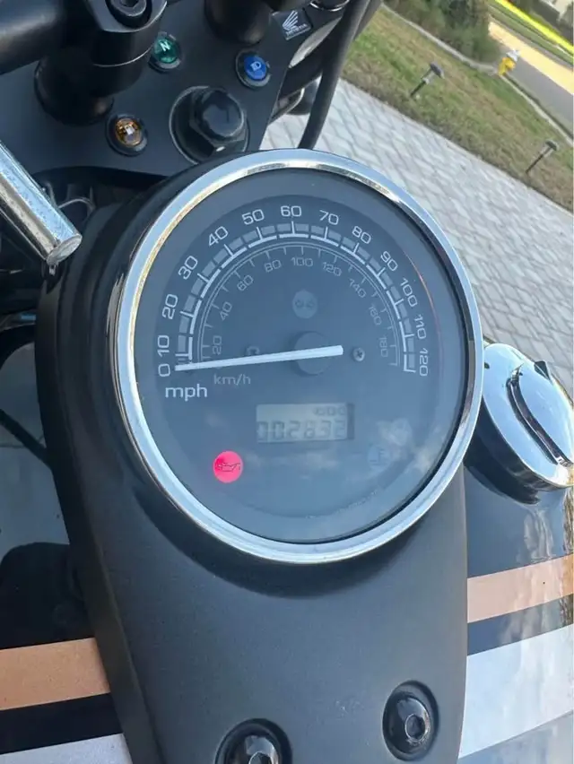 2024 HONDA SHADOW PHANTOM-BLACK! in Street, Cruisers & Choppers in Saskatoon - Image 3