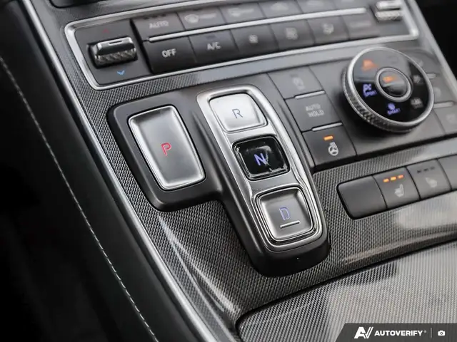 2023 Hyundai Santa Fe Preferred w/Trend Package Low Km | Leat...5905358261118668818