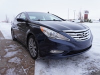 NO ADMINISTRATION FEES!! Private consignment vehicle!! LOW KMS and with a GREAT CLEAN and LOADED INT... (image 8)