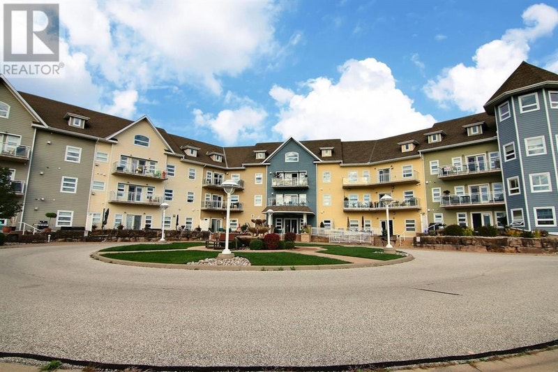 1550 BOULEVARD Unit 112 Point Edward, Ontario Condos for
