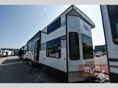 Please Call Us At 613.851.7326 with any questions? Jayco Jay Flight Bungalow travel trailer JayLoft...