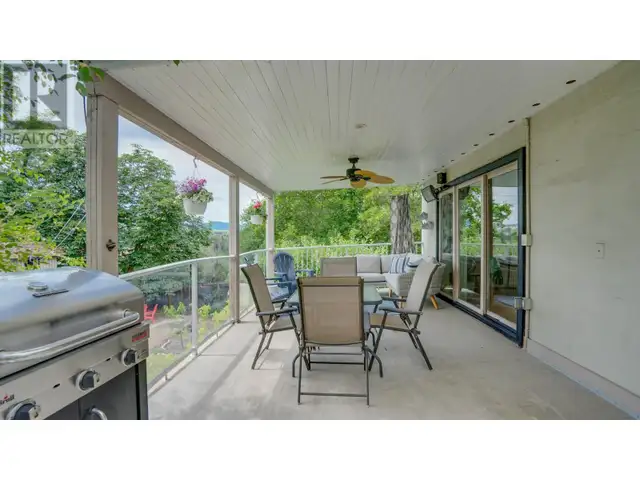 2302 23 Avenue Vernon, British Columbia in Houses for Sale in Vernon - Image 39