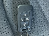 *Highlights* * No Reported Accidents * BC Owned * 68,014 KM * 4MOTION All-Wheel Drive (AWD) * Panora... (image 9)