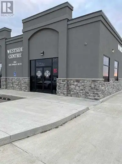 Discover prime commercial space at Westside Centre in the heart of Box Springs Business Park, Medici...