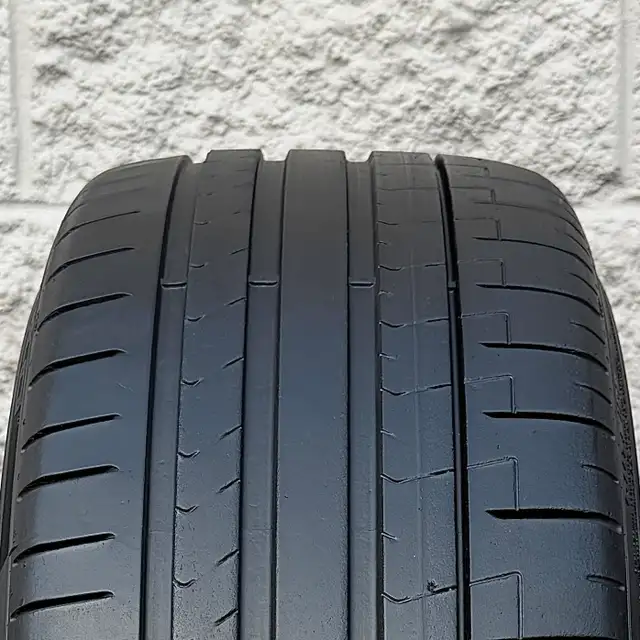 (85%) 4x Porsche 911 *992* 20"/21" OEM Summer Wheels Package in Tires & Rims in City of Toronto - Image 10