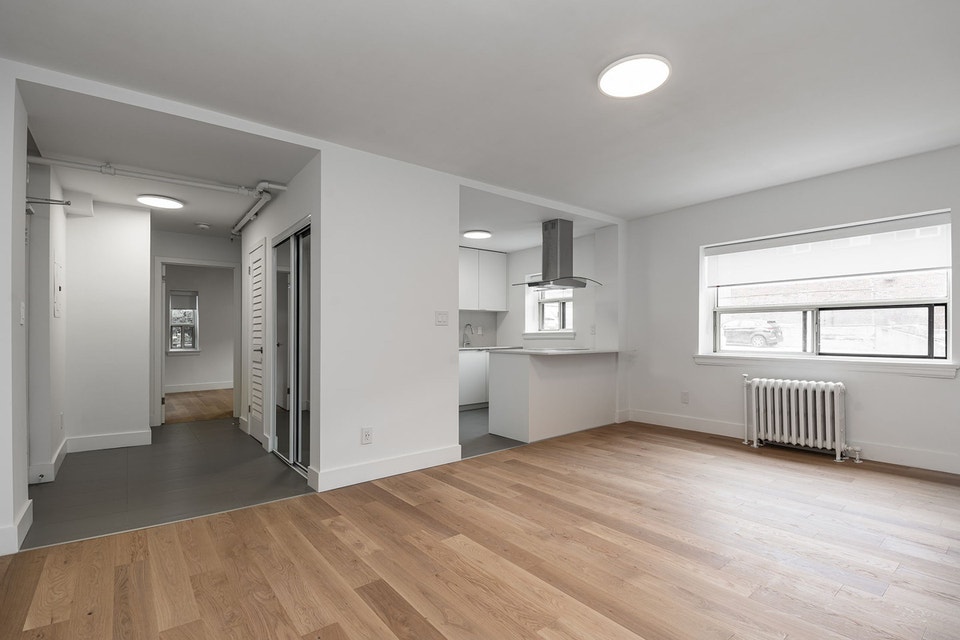 Renovated one bedroom, Fermanagh and Roncesvalles - ID 4746 3