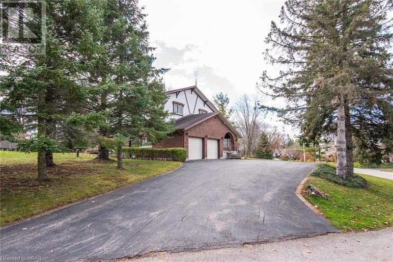 37 SUNSET Drive Winterbourne, Ontario Houses for Sale Kitchener