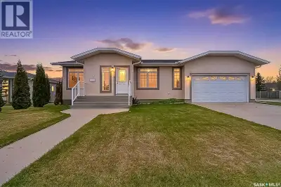 Amazing home on Flax Road in Sunningdale! As you enter, you’re welcomed by a vaulted ceiling in the...