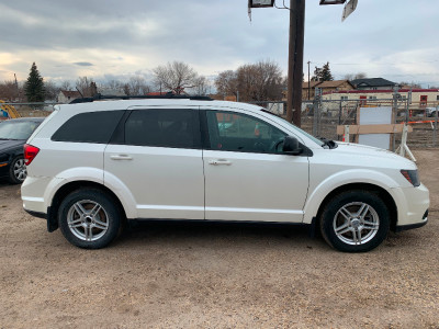 2014 DODGE JOURNEY SXT V6-3.6-7 PASS /DVD PLAYER CLEAN CARFAX