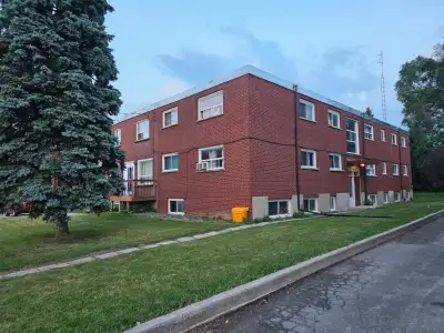 OPEN HOUSE MONDAY, AUG. 17th from 6:00pm to 6:30pm **Please send message to RSVP** • Rent: $1,650/mo...