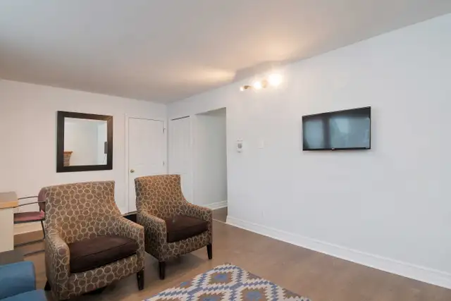 C12 BSMT - 2 BEDROOMS | FULLY FURNISHED ALL UTILITIES INCLUDE in Long Term Rentals in Moncton - Image 3