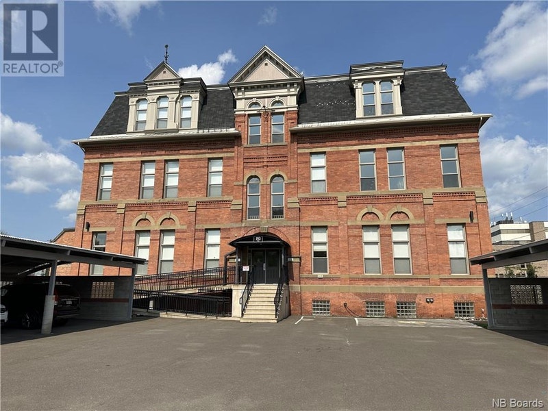 193 York Street Unit 202 Fredericton, New Brunswick Condos for Sale
