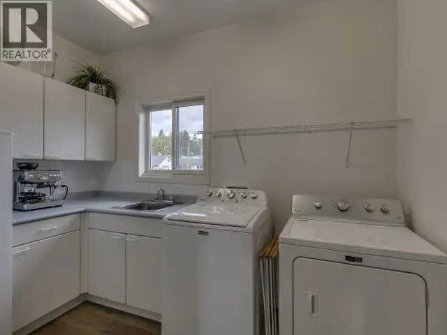 5791 WINDWARD LANE Sechelt, British Columbia in Houses for Sale in Sunshine Coast - Image 25