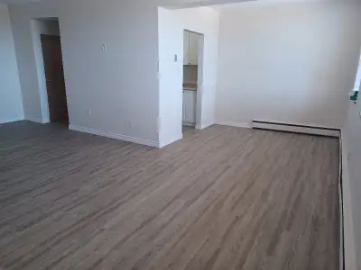 Seniors discount $100.00/month for 65 years and over – On-site manager – CCTV Surveillance Quiet, no...