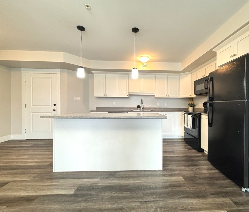 155 Kedgwick 2 Bedroom in Dieppe available for Nov 15th !!! Long