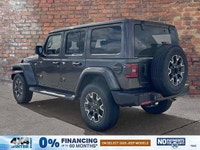Only 17 Miles! This Jeep Wrangler has a trusty Regular Unleaded V-6 3.6 L/220 engine powering this A... (image 4)
