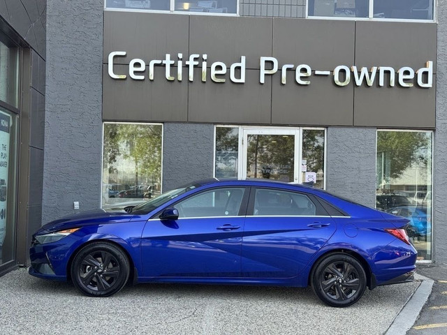 2022 Hyundai Elantra HYBRID ULTIMATE w/ TOP MODEL / LEATHER / SU in Cars & Trucks in Calgary