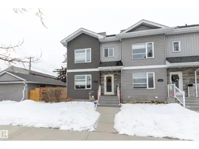 Discover STYLISH urban living in the heart of Inglewood with this beautifully designed 2.5-storey EN...