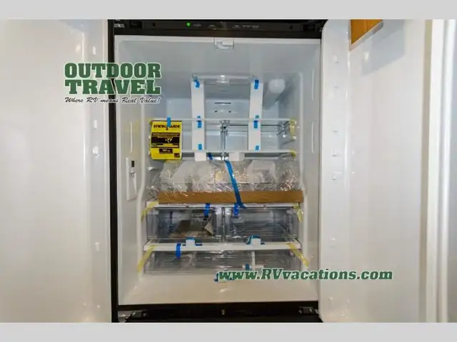 2026 Forest River RV Georgetown 5 Series 34M5 in RVs & Motorhomes in Hamilton - Image 45