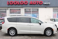 WELL MAINTAINED Experience The Perfect Blend Of Style, Comfort, And Practicality With The 2019 Chrys... (image 7)