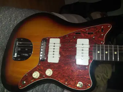 Squier Vintage Modified Jazzmaster, View more