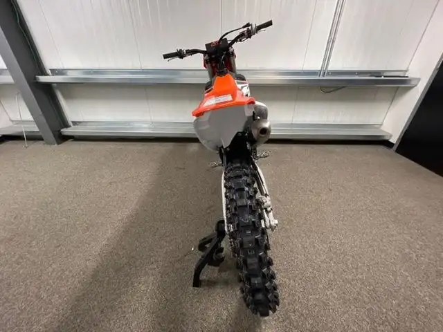 2024 KTM 250 SX in Dirt Bikes & Motocross in Calgary - Image 11