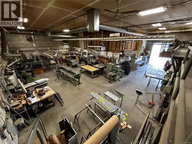 487 Burnside Rd E Victoria, British Columbia in Commercial & Office Space for Sale in Victoria - Image 18