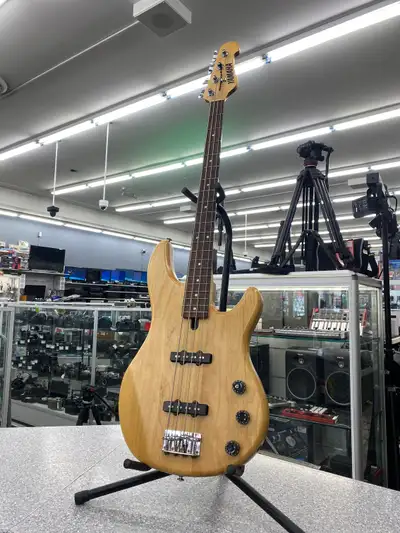 Yamaha BB350 Bass Electric Guitar Natural Early 90's, View more