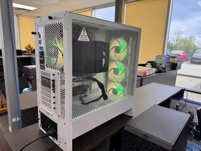 High-Performance Gaming PC – Intel i7-13700K | RTX 4060 | 1TB in Desktop Computers in Edmonton - Image 3
