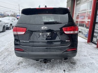 HERE IS A NICE CLEAN ACCIDENT FREE WELL MAINTAINED AWD SUV FOR YOU THIS SUV LOOKS AND DRIVES GREAT A... (image 4)