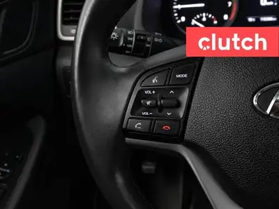 2018 Hyundai Tucson Premium AWD w/ Apple CarPlay, Heated Seats, , View more