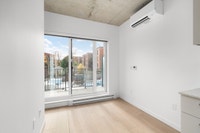Condo for rent-apartment rental-logement locatif-2.5-2 1/2-Studio-Rosemont La Petite Patrie-Parc Laf... (image 3)