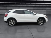 Introducing the pristine 2020 Mercedes-Benz GLA 250 4MATIC SUV in a stunning white finish, coupled w... (image 8)
